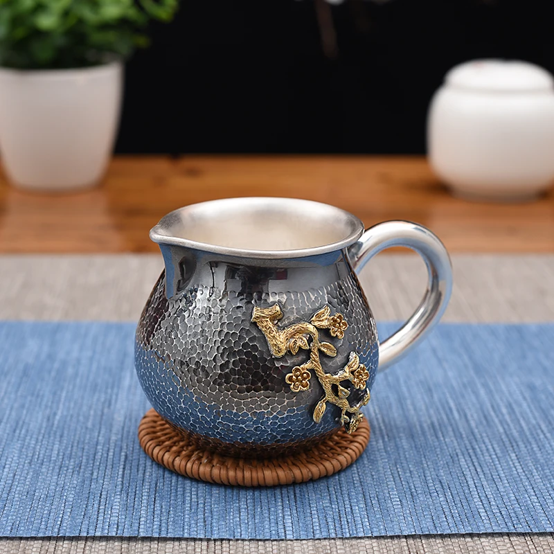 Pure Silver Tea Hailiang Old Hammered Gold-plated Plum Blossom Fair Cup Pure Silver Tea Haikungfu Tea Separator