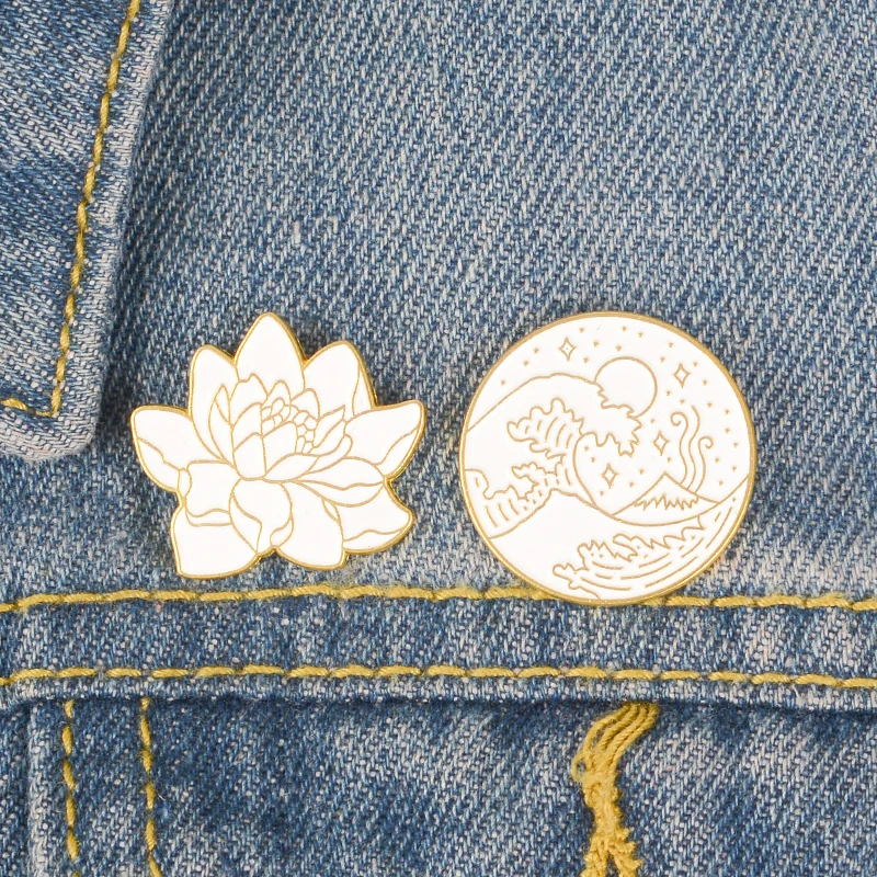 Abstract line pattern Brooch Lotus flower circular Enamel Pin Fujiyama Sea wave Stars moon badge Japanese culture Spille Jewelry