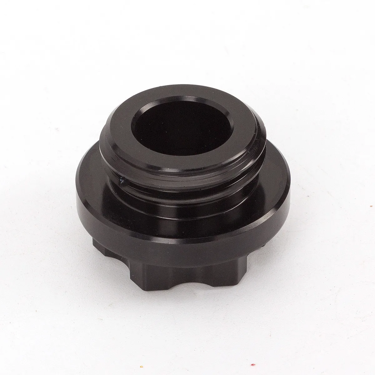 CNC Motorcycle Oil Filler Cap Cover For Yamaha YZF R1 R6 1999-2019 2018 2017 2016 2015 2014 2013 2012 2011 2010 2009 2008 2007