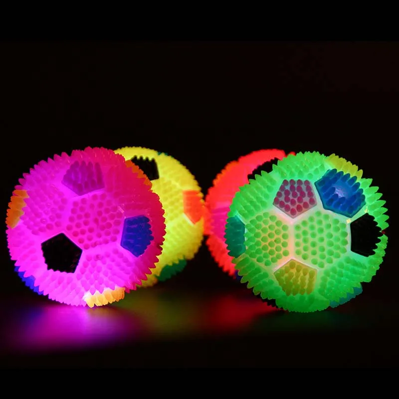 Funny Pet Chew Ball Night Glowing Squeak Led Ball Built-in Button Battery for Dog Cat Toys Outdoor Interactive Pet Supplies