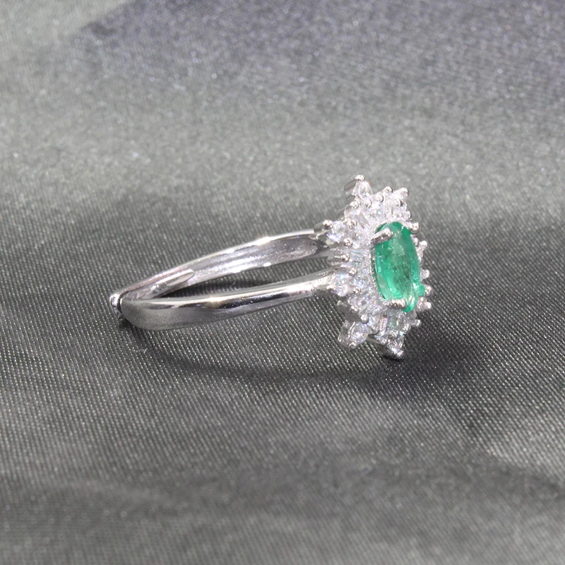 Silver Snowflake Ring for Engagement 4 mm * 6 mm 100% Natural Emerald Ring Solid 925 Sterling Silver Emerald Ring