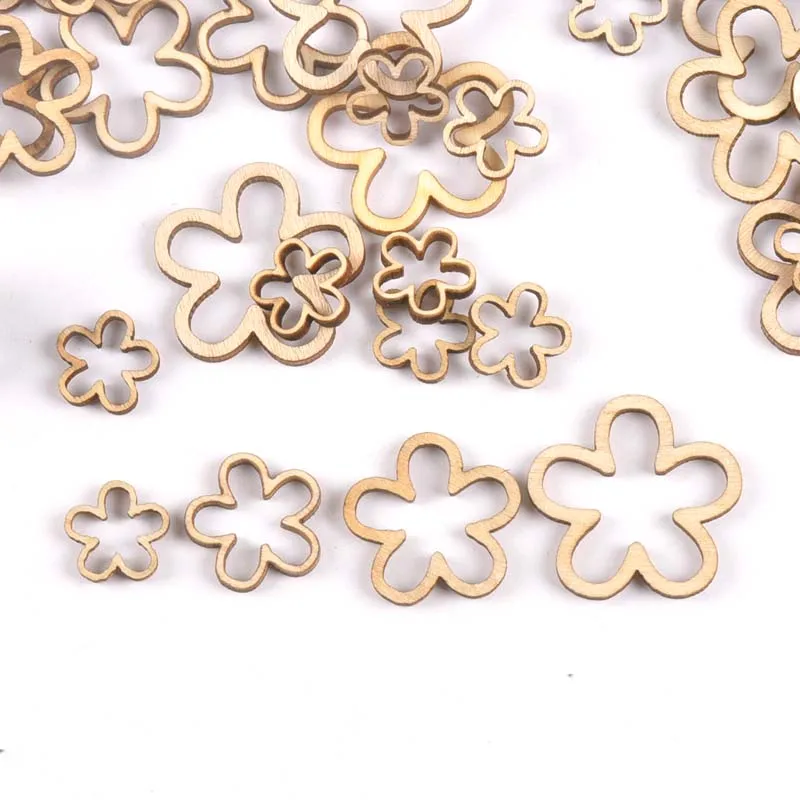 50pcs 15-30mm Hollow Flower Shape Wood For Scrapbooking Handmade DIY Carfts Wooden Embellishment Home Decor Orname m2179