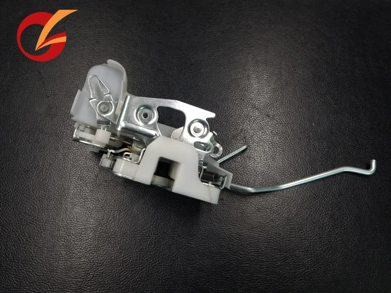 use for mitsubishi L200  pickup front door lock latch