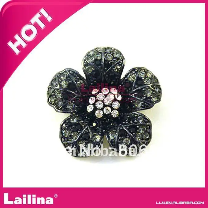 100 PCS Metal accessories flower rhinestone brooches