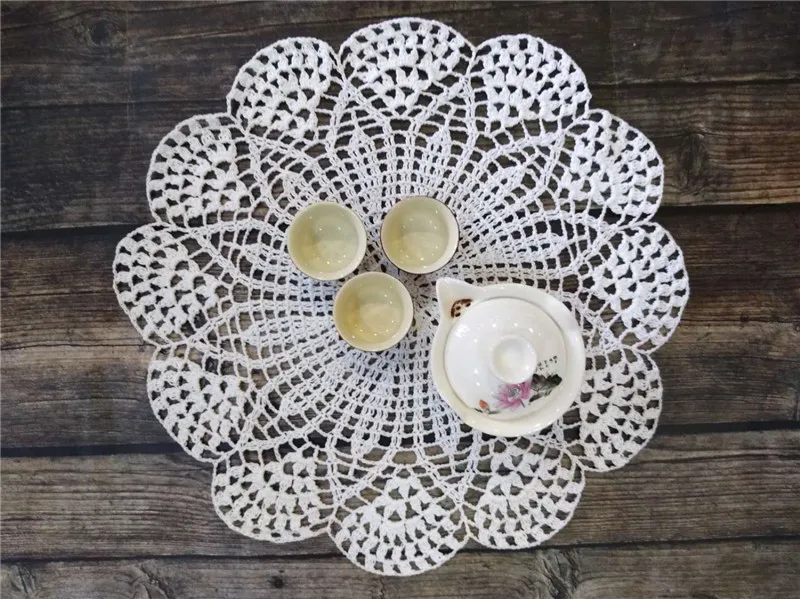 39CM Round Luxury Cotton Table Place Mat Cloth Lace Crochet Christmas Placemat Coaster Kitchen Wedding Doily Coaster Mat Pad