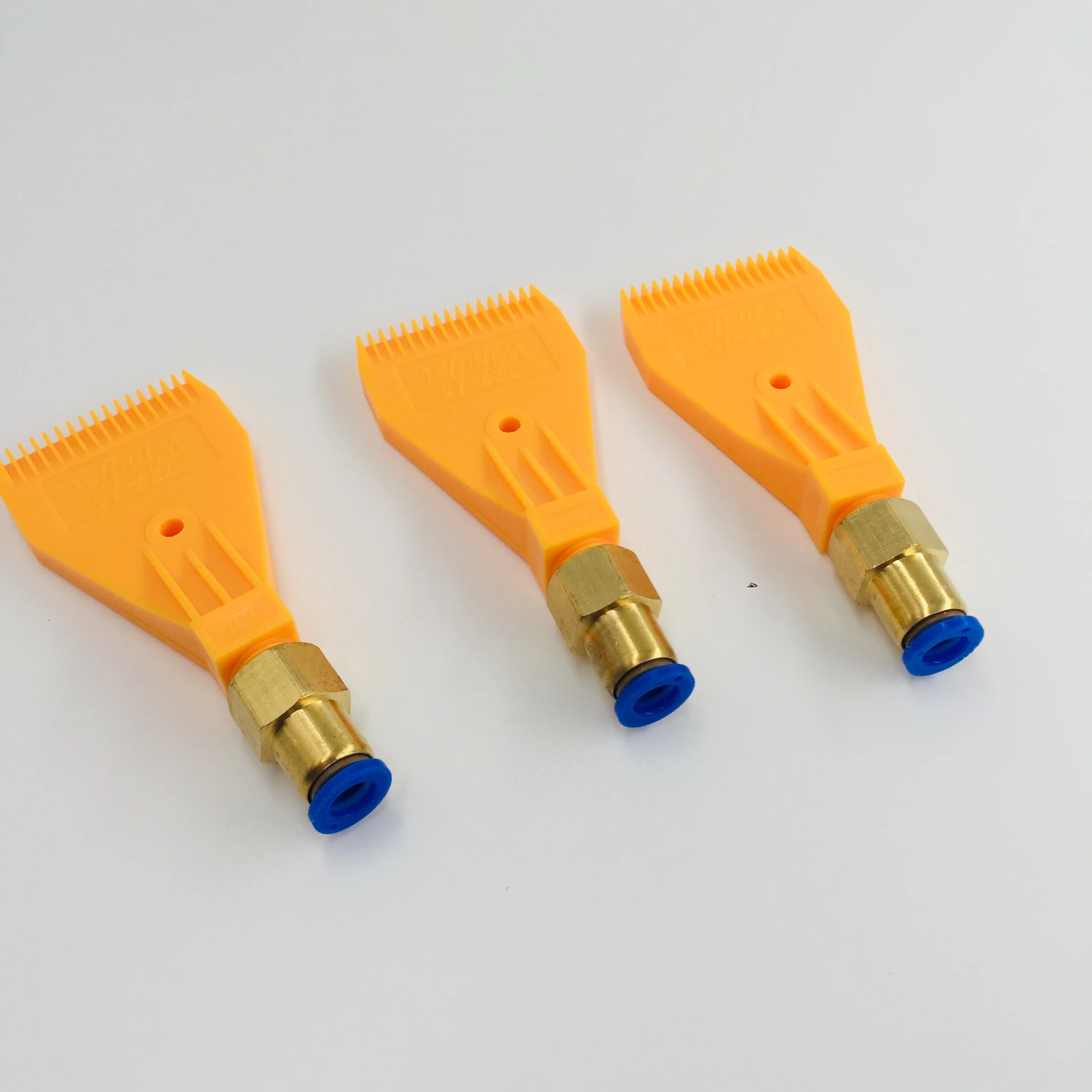 

(5Pieces)1/4" BSPT 727-15 Flat air blowin nozzle,Water misting nozzle,16 blow holes air knife nozzle with 8MM Pipe connector