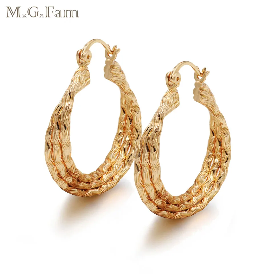 

MxGxFam Elegant Women's Circle Earring 3 Hoops C Pattern 18 k Gold Plated Europe Fashion