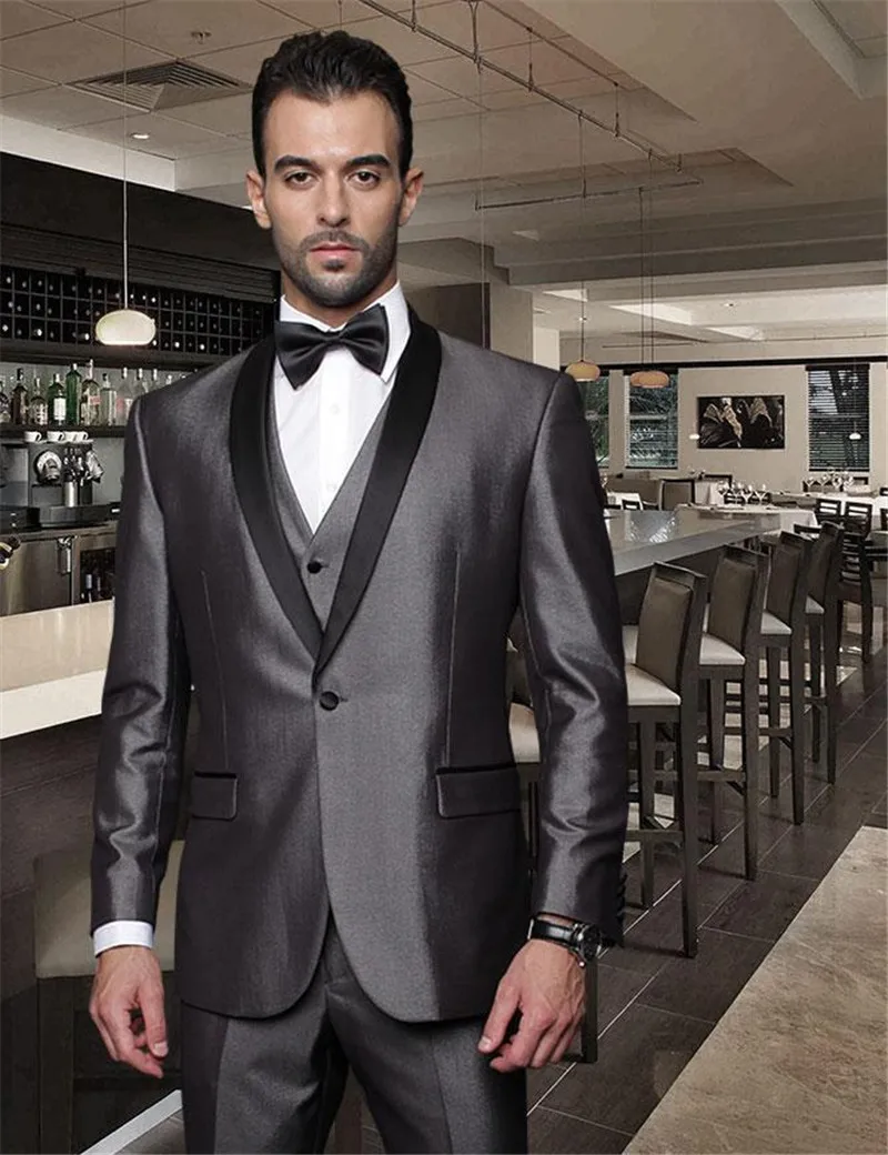 

Italian custom made Grey groom suits Black Lapel One button Jacket+Pants+Tie+Vest mens tuxedos for wedding Groomsmen suits