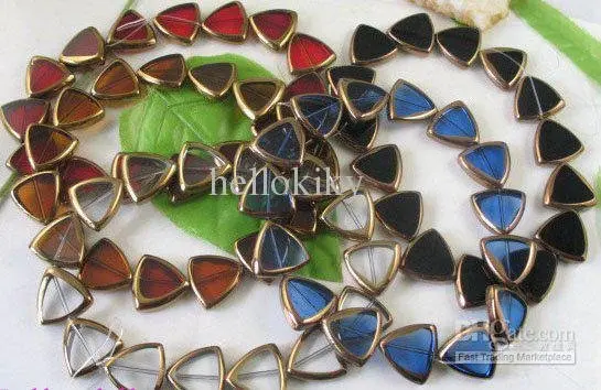 30STRANDS Mixed colour copper rim Triangle Glass beads M2796