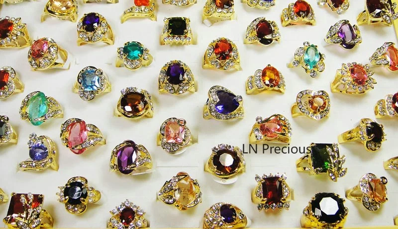 10Pcs Classic Rhinestone Zirconia Gold Finger Rings for Women Whole Bulk Jewelry Lot LR078