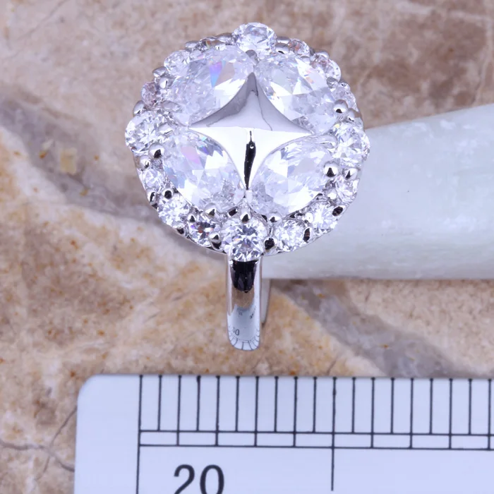 Valuable White CZ Silver Plated Ring Size 7.5 D200A