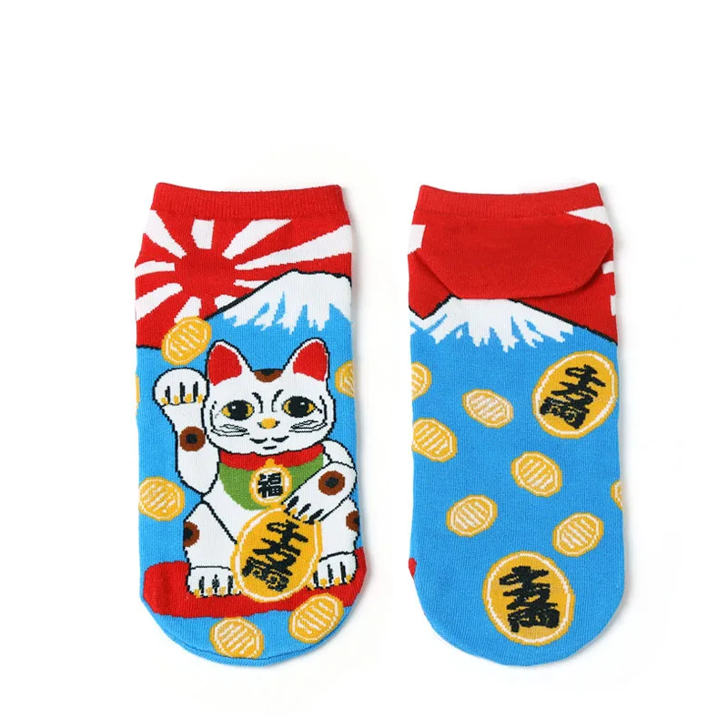 New Women Cotton Socks Cartoon Lucky Cat Cute Kittens Short Socks Japanese Fashion Creative Funny Socks Slippers