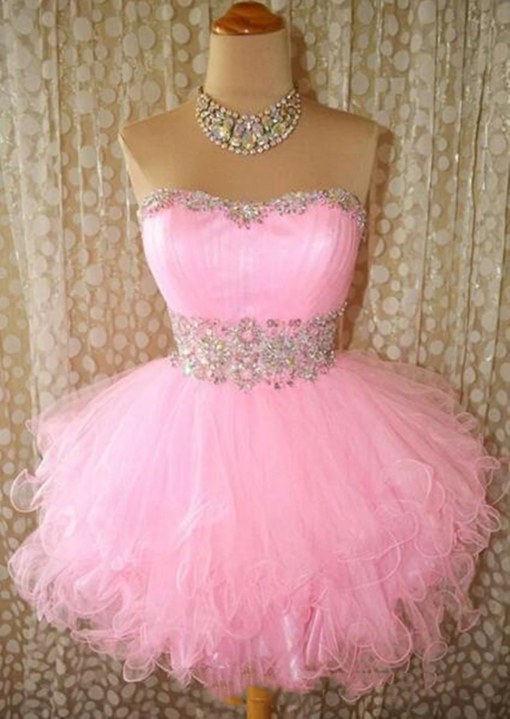 2022 Pink Ball Gown Homecoming ไม่มีที่สิ้นสุดลูกปัดสั้น Mini Graduation Party Gowns สำหรับสาวจริงภาพค็อกเทลชุด