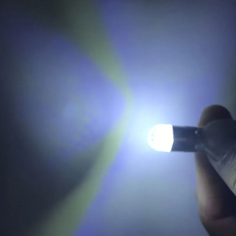 

100pcs W5W T10 2 SMD 3030 Round Lens LED 40MA 2md 168 194 Clearance Lights Reading Interior Lamp 12V 6000k White Car styling 12V