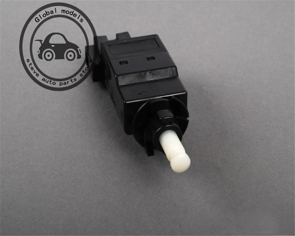 Brake Lamp Switch for Mercedes Benz W163 ML270 ML230 ML320 ML400 ML350 ML500 ML430 ML55