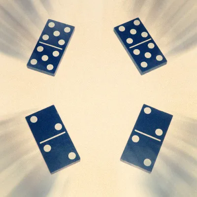 Dizzy Dominos - Magic Tricks,Close-Up Magic Props,Illusions,Gimmick,TV Show Professional Magic Product Amazing Effect