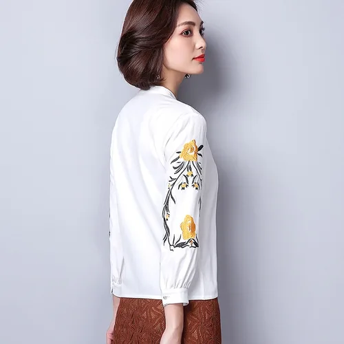 חולצות וחולצות