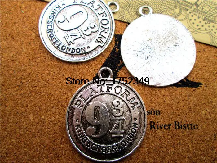 5pcs- 9 3/4 platform Charms, Antique Tibetan Silver   Charms penant 38x34mm