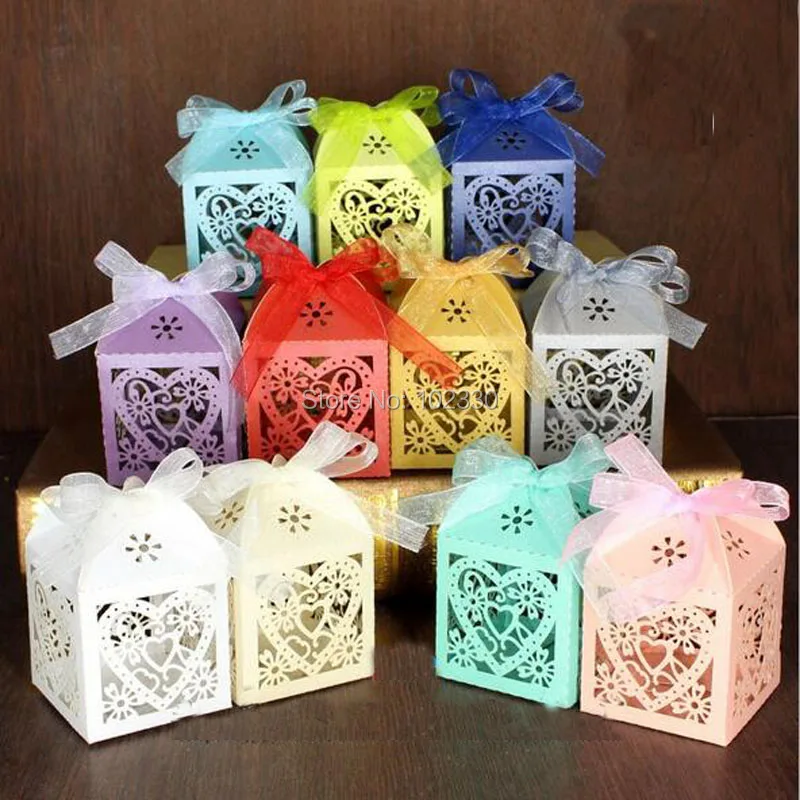 Hollow Love Heart Party Wedding Hollow lovers Wedding Party Favors Gifts iridescent paper Candy Boxes S201797