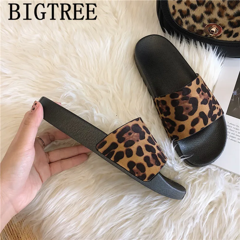 2024 Summer Shoes Woman Slippers Women Luxury Slides Leopard Sandals Tenis Feminino Casual Terlik Claquettes Femme Chaussure