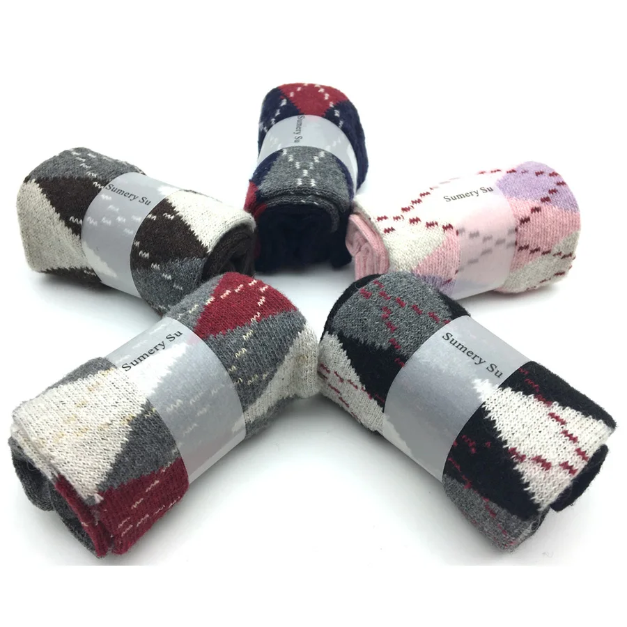 5 Pairs/Lot Winter Wool Socks Women Brand Fashion Warm Cashmere Socks Female Comfortable Socks Christmas Gift for Ladies Girls
