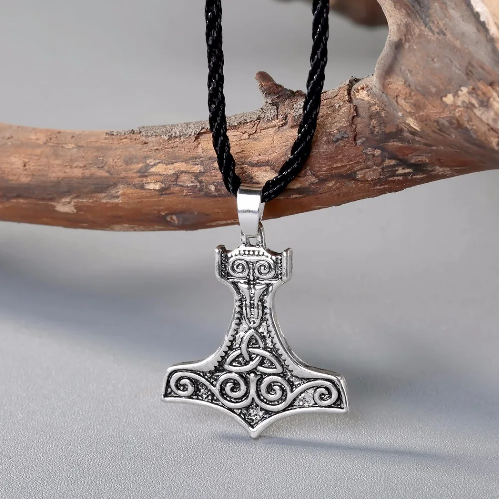 QIMING Nordic Style Men\'s Necklace Women fashion Thor Hammer Pendant Mjolnir Norse Slavic Axe Retro Gothic Gifts For Men Jewelry