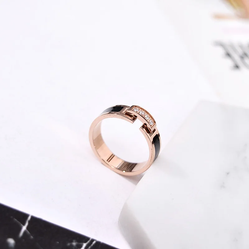 YUN RUO New Arrival Luxyry CNC Zircon Crystal Inlay Black Ring for Woman 316L Stainless Steel Jewelry Rose Gold Color Never Fade