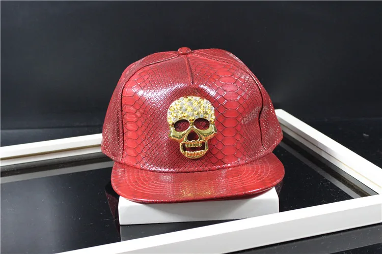 2016 New Leather Summer Brand Metal Skull Europe Baseball Cap Hat For Men Women Casual Hip Hop Snapback Caps Sun Hats