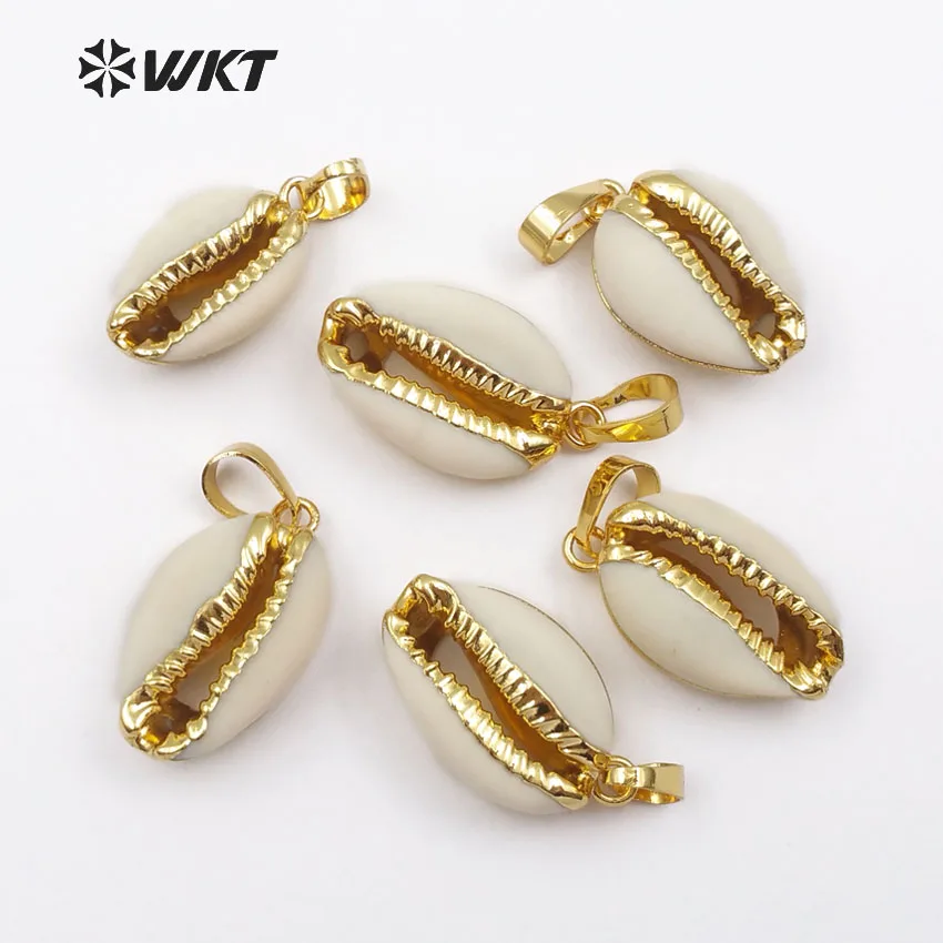 

WT-P547 WKT Hot Sale Fashion Pendant Natural Tiny Cowrie Shell With Gold Trim Pendant Special Gift For Her Necklace Pendant