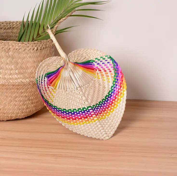 

100pcs Palm Leaves Fans Handmade Wicker Multicolor Palm Fan Traditional Chinese Craft Home Decoration Gifts ni216