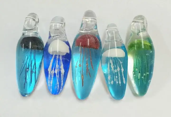 5pcs mix cool jellyfish blue bottom fashionable pendant