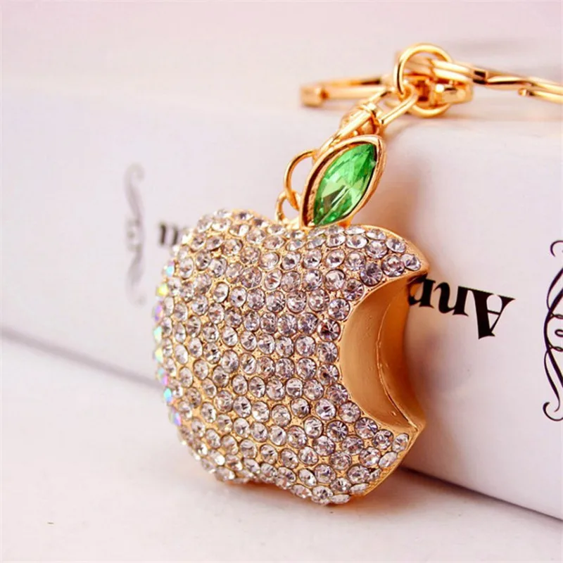 Creative Full Rhinestone Apple Keychains Fashion Key Chain Car Keyrings Pendant Alloy Key Ring Bag Charm Souvenir Gifts