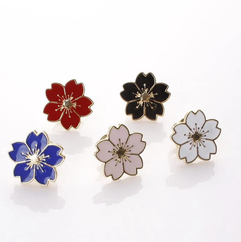 Korean Fashion New Collar Pin Wind Girl Beautiful Cherry Blossom Uniform Drop Oil Badge Small Flower Brooch Wholesale Sales