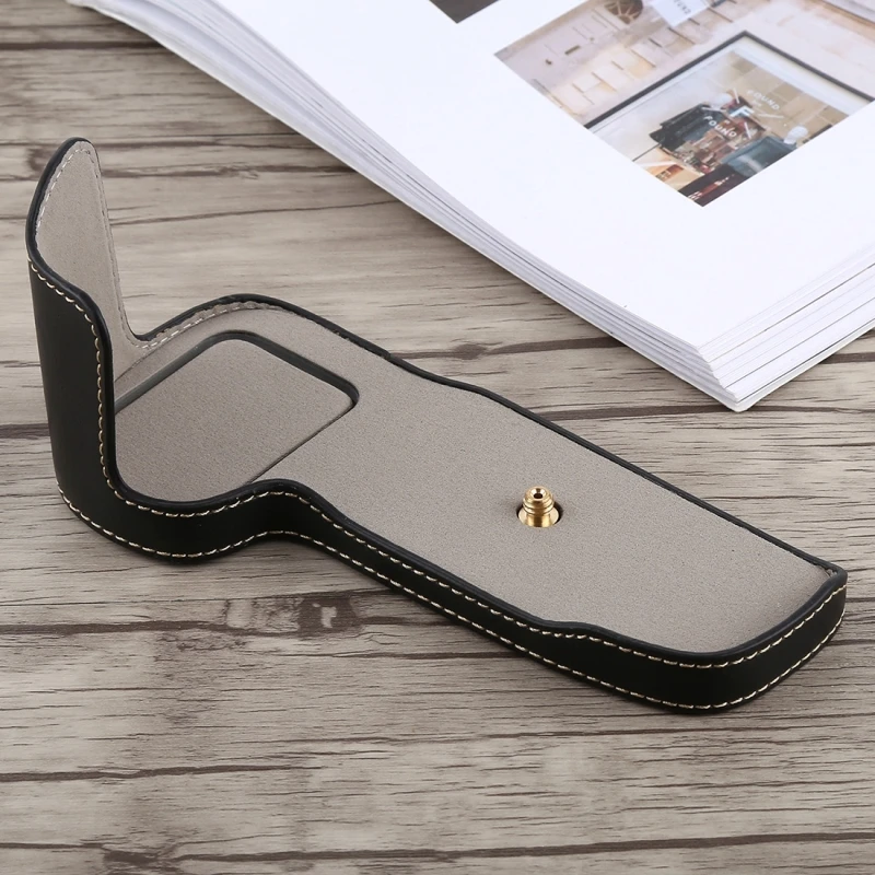 For Canon EOS 5D Mark IV Camera 1/4 inch Thread PU Half Case Base Compatible with Canon EOS 5D Mark III