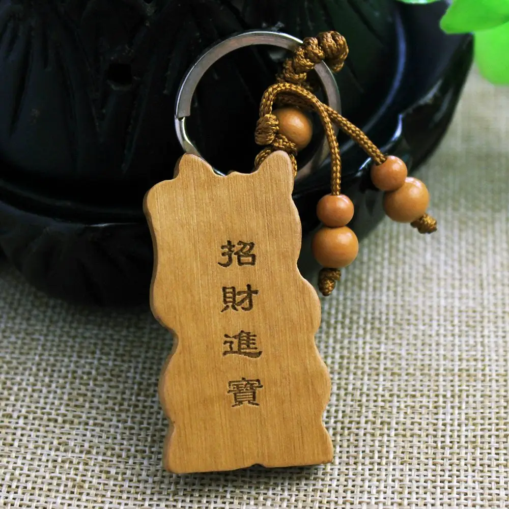 Lucky Fortune Cat Carving Wooden Pendant Keychain Key Ring Chain Wood Carving Ornaments Jewelry Accessories Gifts 2022