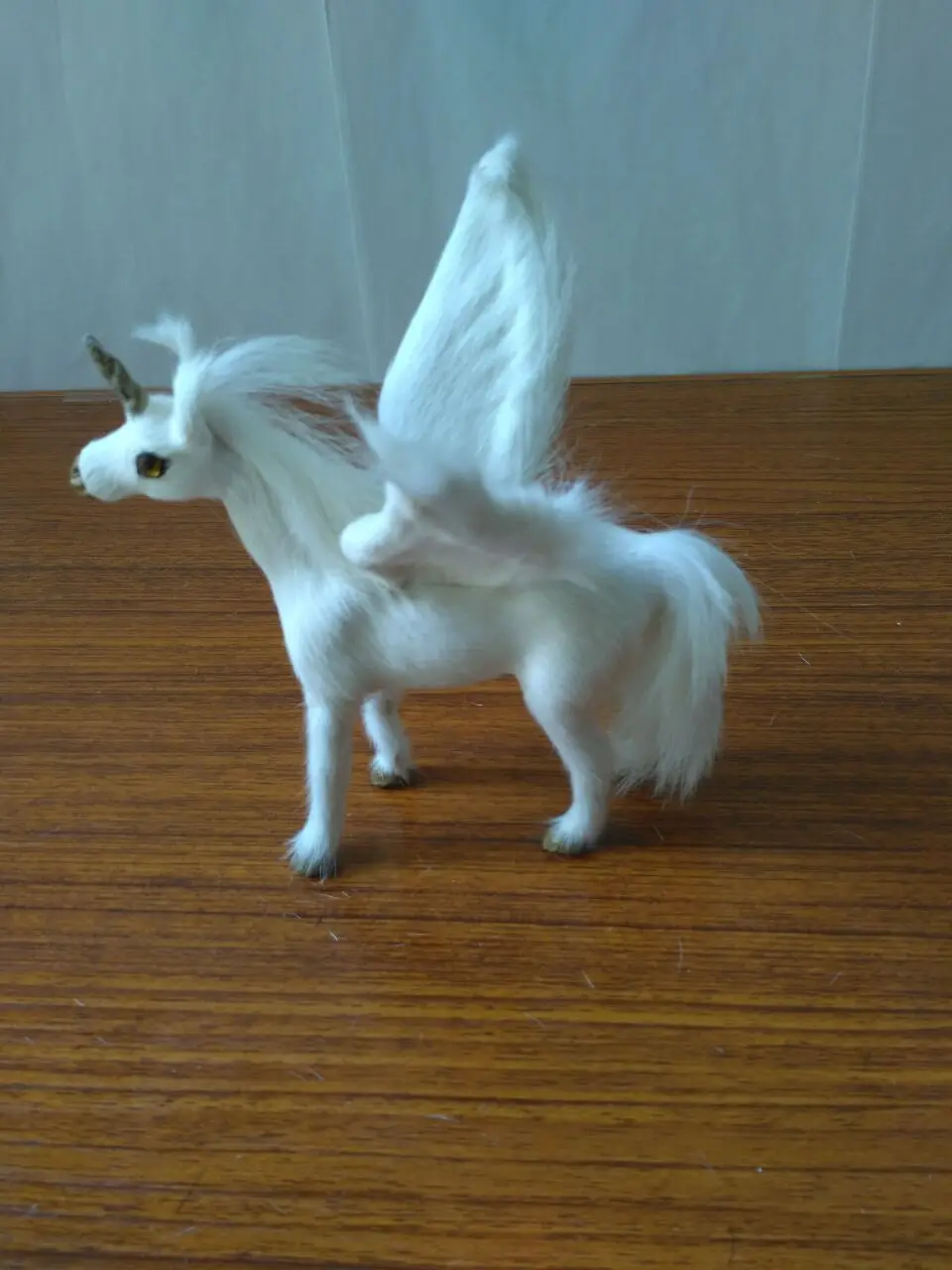 simulation white unicorn model 14x10x15cm,plastic&furs spreading wings unicorn handicraft,home decoration,gift d1317