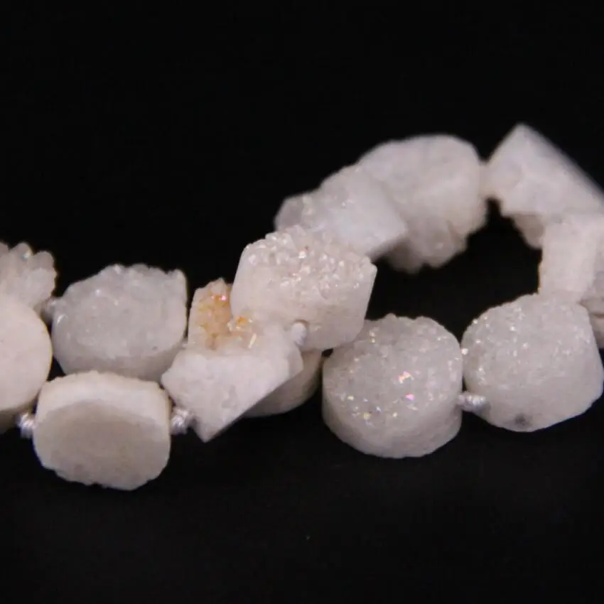 16PCS/strand White AB Titanium Quartz Geode Drusy Flat Round Cabochons Beads,Roug Agates Crystal Druzy Coin Slab Nugget Pendants