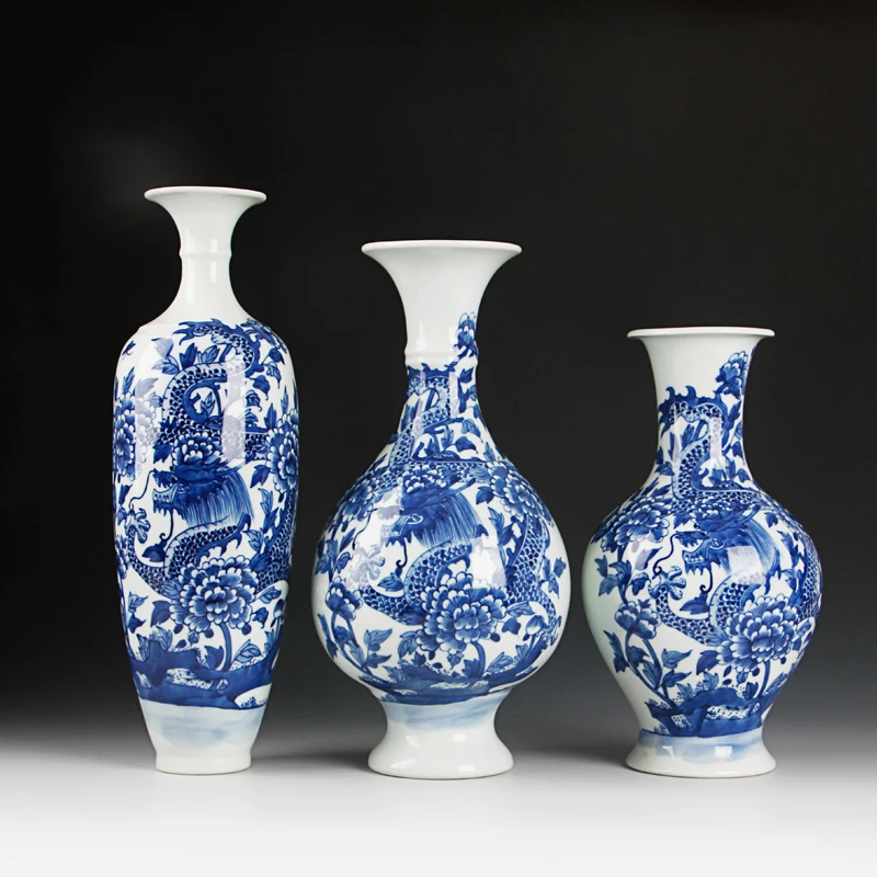 

Chinese Style Blue and White Dragon Porcelain Vase Antique Jingdezhen Handmade Ceramic Decoration Vase