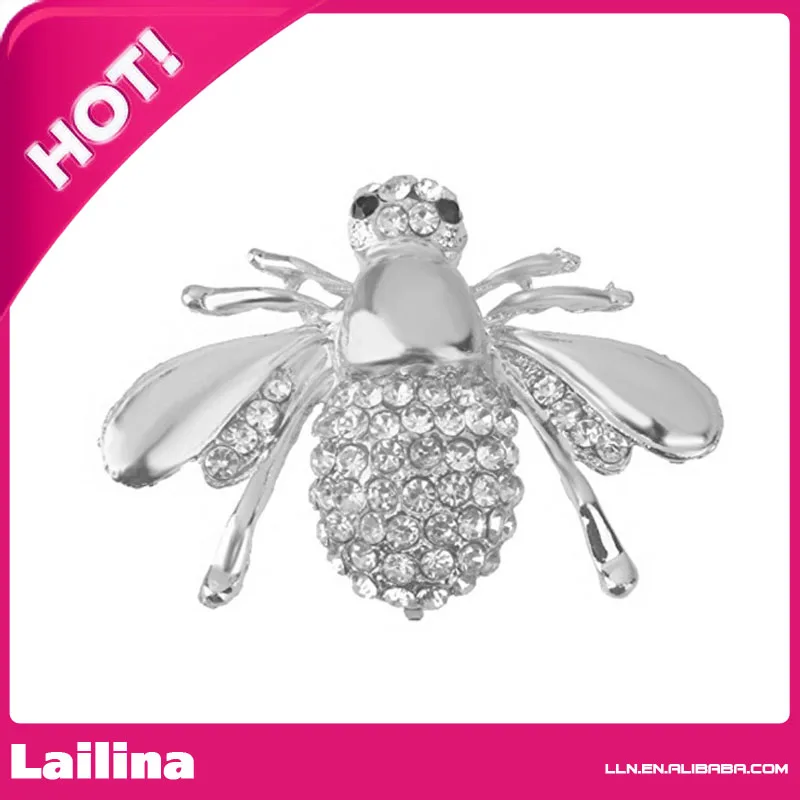 

Lovely Small Honey Bee Rhinestone Brooch Pin for Women Silver