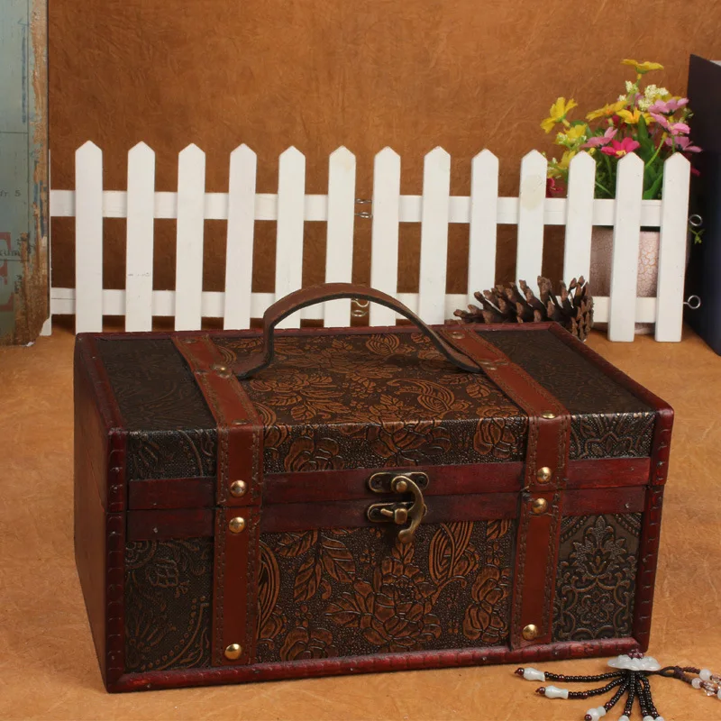 Retro storage box storage box to do the old antique treasure chest classical creative wooden box chamber props Collection