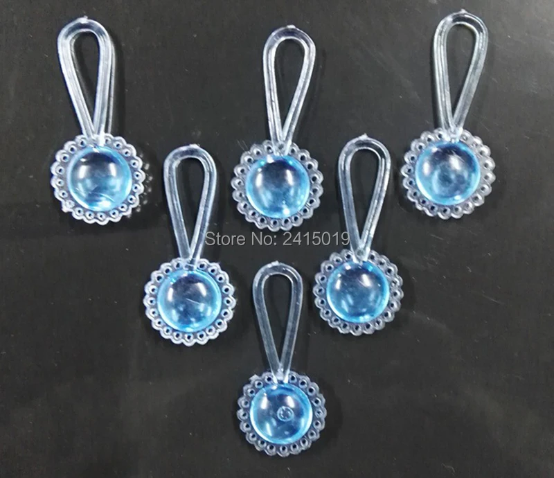 귀여운 저렴한 crystal48pc 1 1/2 인치 길이 미니 블루 핑크 아기 충전식 딸랑이 베이비 샤워 테이블 흩어져 장식 파티 호의
