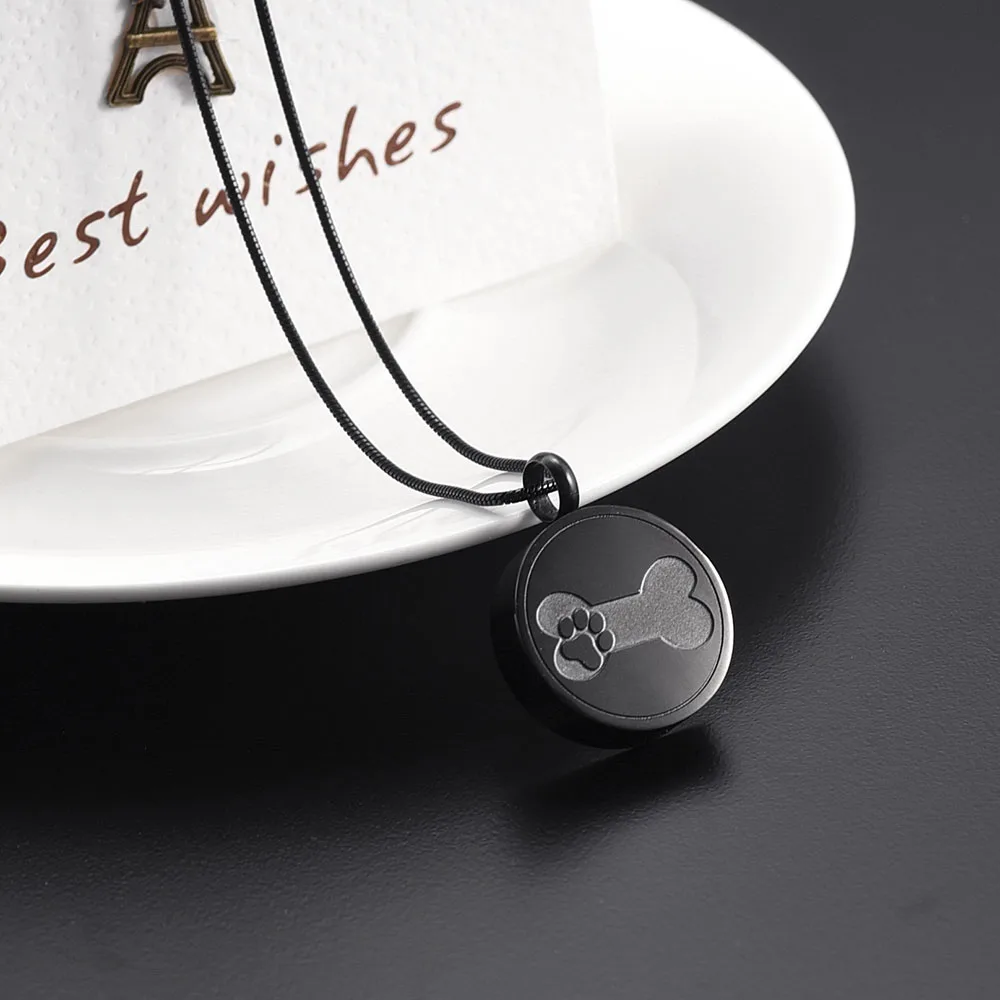 2022 New Arrival Stainless Steel Cute/Romantic Pet Dog Cremation Jewelry for Ashes Pendant Necklace Unisex