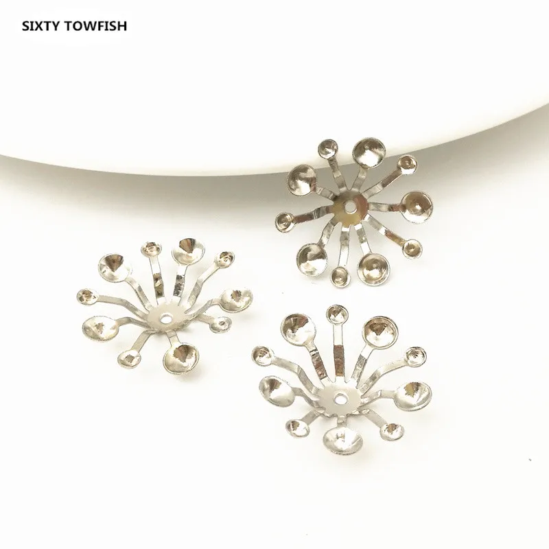 30 PCS 18mm Gold color/White K/Antique Bronze Metal Filigree Flower Slice Charms base Setting DIY Jewelry Components Findings