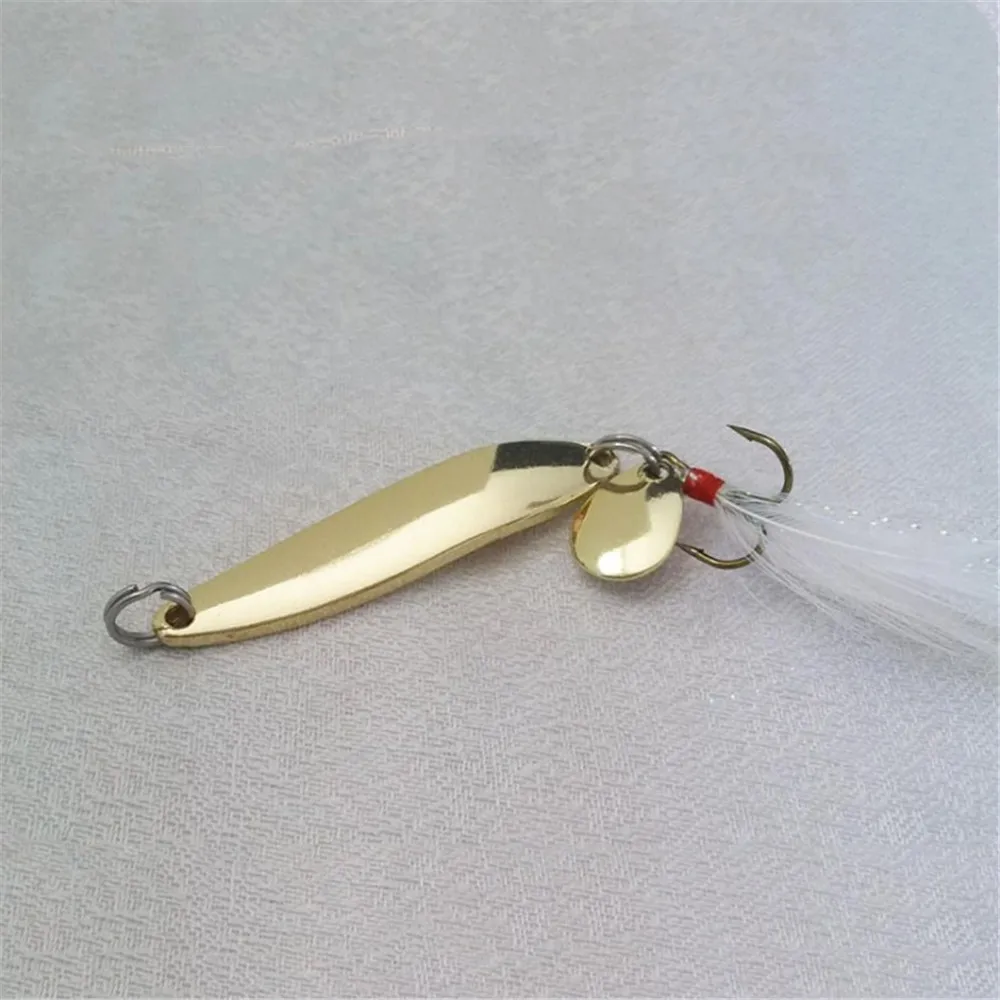 1 pz metallo oro nastro cucchiaio richiamo di pesca paillettes esche dure rumore Paillette con piuma per esche marine strumento Wobbler Spinner