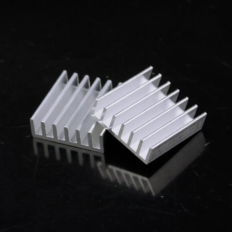 Gdstime 10 قطعة 20x20x6 مللي متر الألومنيوم غرفة تبريد للتبريد حالة 20 مللي متر x 6 مللي متر الحرارة بالوعة مع 3M الشريط