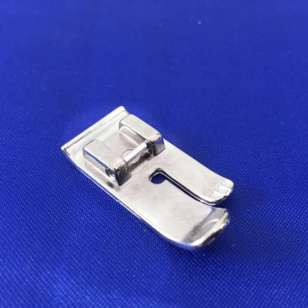 DOMESTIC SEWING MACHINE STRAIGHT STITCH FOOT PARTS PRESSER FOOT 7304W  YJ04