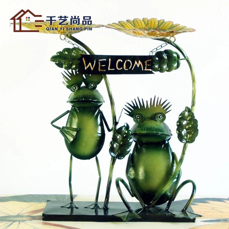 Green garden lucky frog living room decoration decoration bridal couple iron decorative ornaments Home Furnishing frog