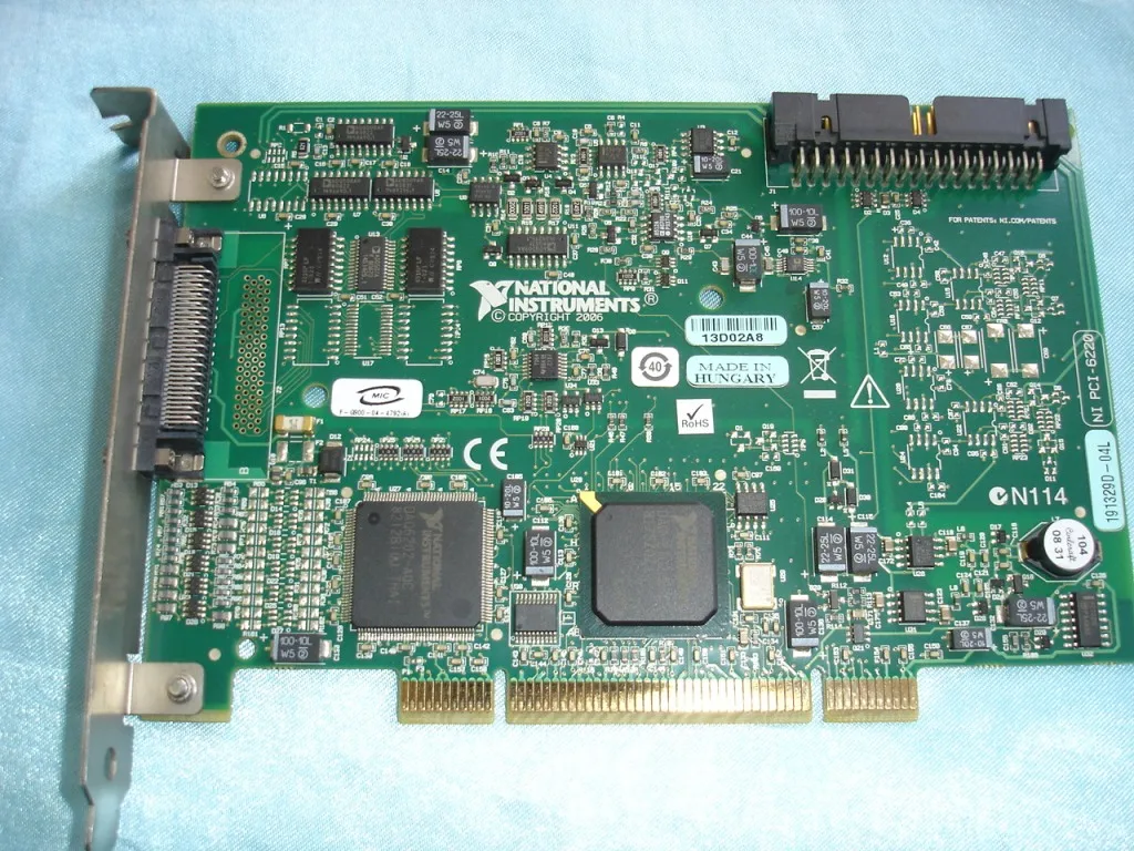 

For US NI PCI-6220 Communication Data Acquisition DAQ Card with Packaging CD Manual