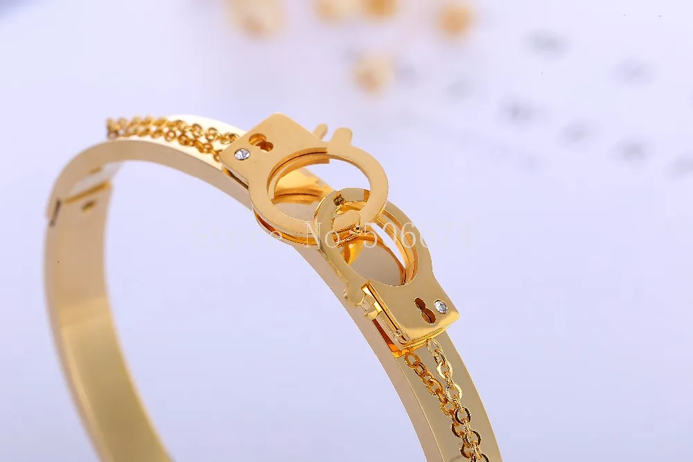 Top Quality Couple Lock Love CZ brand Fashion Jewelry Cuff Carter Bracelets Bangles 316L Stainless Steel Bracelets For Women image 4