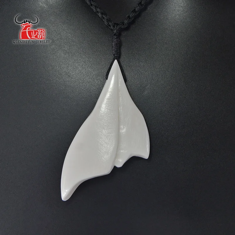 GX065 Hot Sale New Zealand Maori pendant Primitive tribes jewelry Handmade Carved fish's tail necklace yak bone necklaces